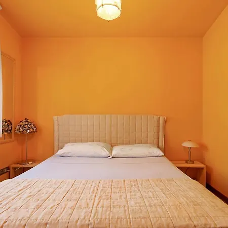 Apartment Attic *