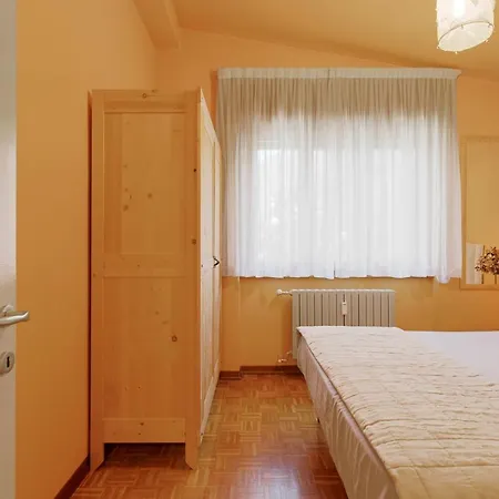 Apartman Attic